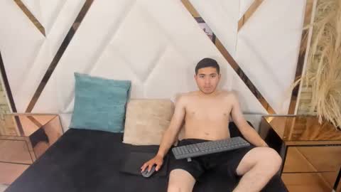 Snapshot of pleasure_duoo chatting on 10.04.25 pleasure_duoo online show from 10.04.25