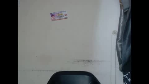 Snapshot of plumnjuicyx chatting on 02.06.25 plumnjuicyx online show from 02.06.25