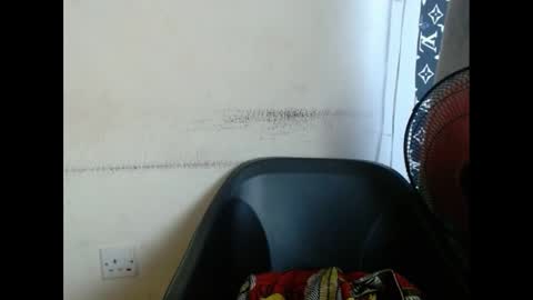Snapshot of plumnjuicyx chatting on 02.23.25 plumnjuicyx online show from 02.23.25