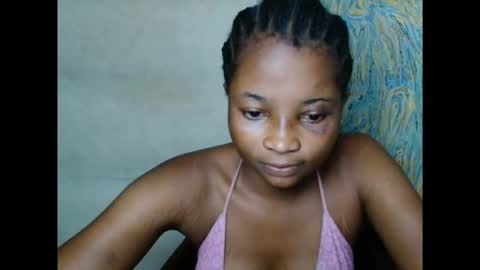 Snapshot of plumnjuicyx chatting on 10.02.25 plumnjuicyx online show from 10.02.25