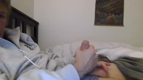 Snapshot of plyre chatting on 10.23.25 plyre online show from 10.23.25