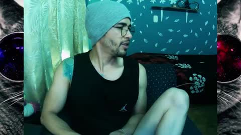 Snapshot of ponzothc chatting on 09.15.25 ponzothc online show from 09.15.25