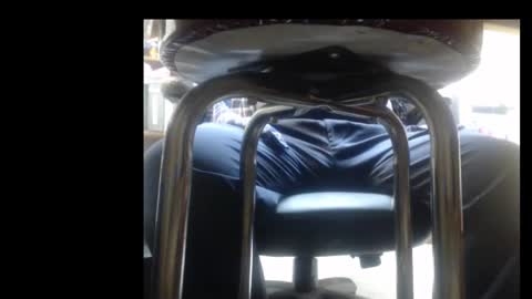 Snapshot of popstarbiker chatting on 01.16.25 Pop online show from 01.16.25