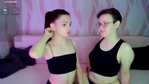 Snapshot of pornostendup chatting on 10.06.25 Ana and Tati online show from 10.06.25