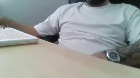 Snapshot of porw23 chatting on 03.11.25 porw23 online show from 03.11.25