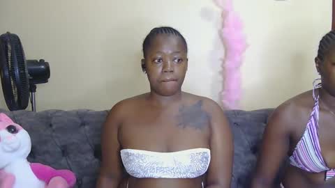 Snapshot of preetycookie chatting on 01.22.25 Lilly online show from 01.22.25