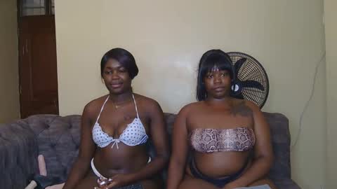 Snapshot of preetycookie chatting on 01.25.25 Lilly online show from 01.25.25