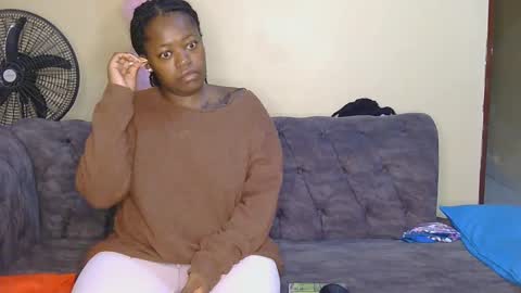 Snapshot of preetycookie chatting on 02.22.25 Lilly online show from 02.22.25