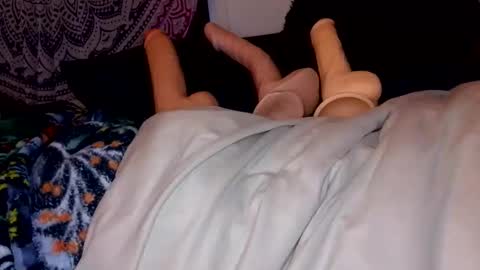 Snapshot of pretttykittty88 chatting on 11.12.25 pretttykittty88 online show from 11.12.25