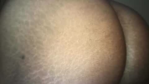 Snapshot of pretty_bums chatting on 01.18.25 chichi online show from 01.18.25