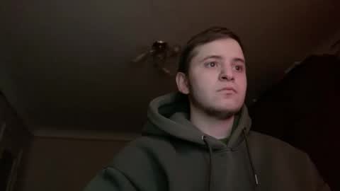 Snapshot of prettyboyhot01 chatting on 02.04.25 prettyboyhot01 online show from 02.04.25