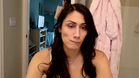 Snapshot of prinxessally chatting on 02.16.25 Prinxessally online show from 02.16.25