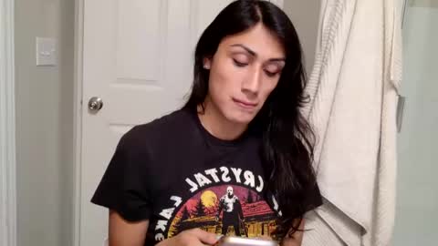 Snapshot of prinxessally chatting on 03.04.25 Prinxessally online show from 03.04.25