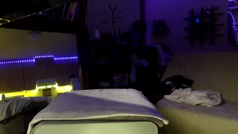 Snapshot of profnwear chatting on 01.21.25 ProfNUWear online show from 01.21.25