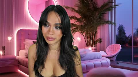 Snapshot of psychiq chatting on 01.28.25 psychiq online show from 01.28.25