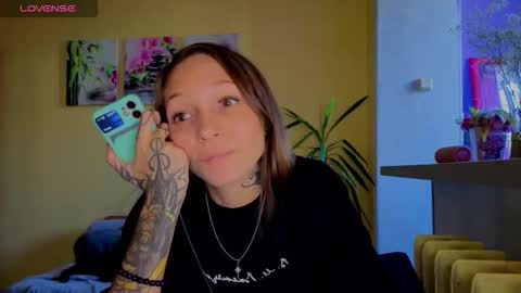 Snapshot of psyheya chatting on 09.14.25 LUCY ----- online show from 09.14.25