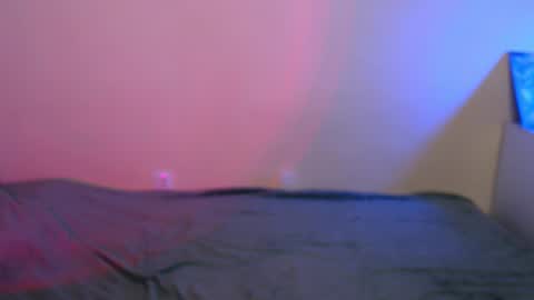EsteticHouse online show from 10.16.25