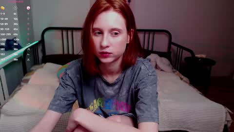 Snapshot of purplebeawer chatting on 12.08.24 Francine online show from 12.08.24