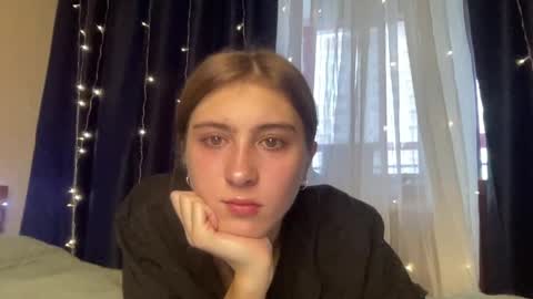 Snapshot of pussygir007 chatting on 12.29.24 pussygirl007 online show from 12.29.24