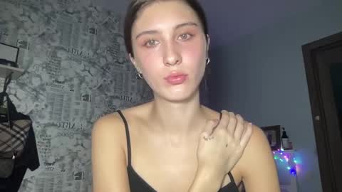 Snapshot of pussygir007 chatting on 01.17.25 pussygirl007 online show from 01.17.25