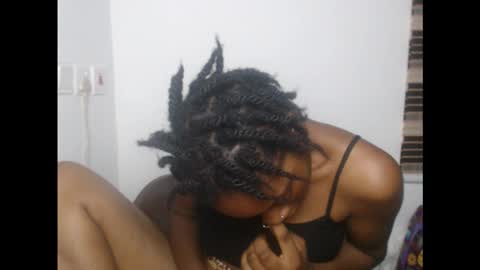 Snapshot of pussypinkx chatting on 10.12.25 pussypinkx online show from 10.12.25