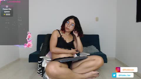 Snapshot of putakusan chatting on 01.28.25 Izumi online show from 01.28.25