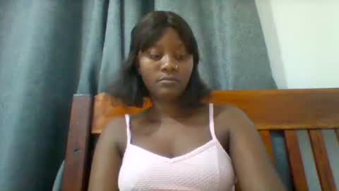 Snapshot of queen_diveer chatting on 10.09.25 queen_diveer online show from 10.09.25