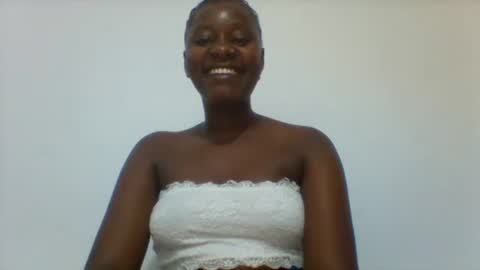 Snapshot of queen_diveer chatting on 10.12.25 queen_diveer online show from 10.12.25
