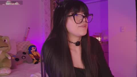 Snapshot of queen_gummy chatting on 09.12.25 saloo online show from 09.12.25