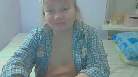 queen_jane8 online show from 10.21.25