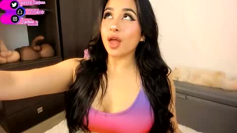 Snapshot of queen_liana chatting on 09.19.25 Liana  online show from 09.19.25