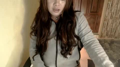 Snapshot of queenofdominant chatting on 01.09.25 kesh online show from 01.09.25