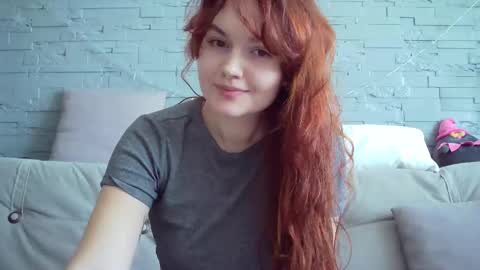 Snapshot of queenofmodels chatting on 02.28.25 QueenOfModels online show from 02.28.25