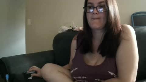 queenskull870 online show from 09.28.25