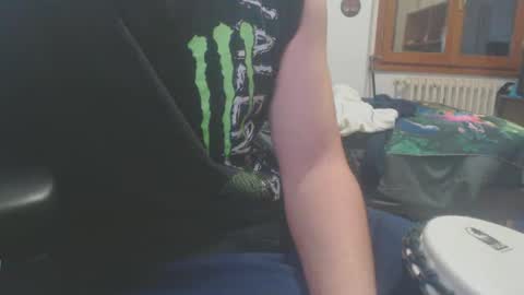 Snapshot of raccon68 chatting on 02.05.25 Raccoon68 online show from 02.05.25