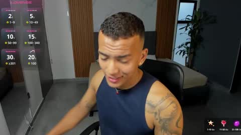 Snapshot of rafa_cruz chatting on 10.13.25 rafa_cruz online show from 10.13.25