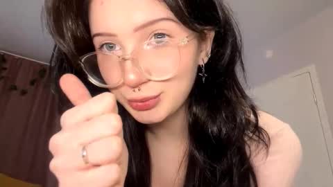 Snapshot of rafaelaloghry chatting on 11.06.25 Riya online show from 11.06.25