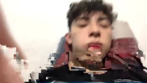 ramiroo2312 online show from 09.14.25