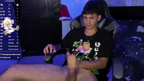 Snapshot of randallstone chatting on 12.21.24 A independent Model online show from 12.21.24