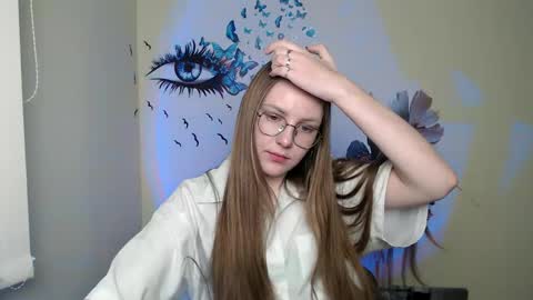 Snapshot of raspberry0101 chatting on 12.07.24 raspberry0101 online show from 12.07.24