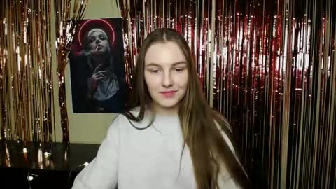 Snapshot of raspberry0101 chatting on 12.10.24 raspberry0101 online show from 12.10.24