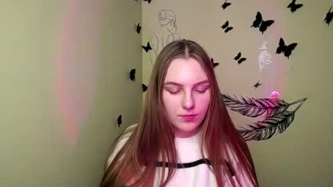 Snapshot of raspberry0101 chatting on 12.14.24 raspberry0101 online show from 12.14.24