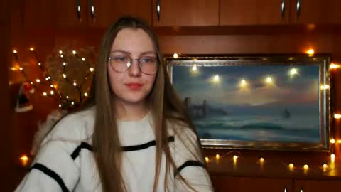 Snapshot of raspberry0101 chatting on 12.25.24 raspberry0101 online show from 12.25.24