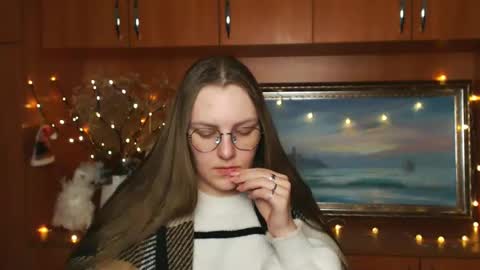 Snapshot of raspberry0101 chatting on 12.26.24 raspberry0101 online show from 12.26.24