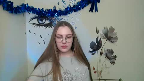 Snapshot of raspberry0101 chatting on 01.07.25 raspberry0101 online show from 01.07.25