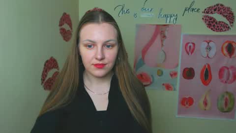 Snapshot of raspberry0101 chatting on 02.13.25 raspberry0101 online show from 02.13.25