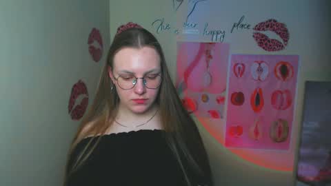 Snapshot of raspberry0101 chatting on 02.13.25 raspberry0101 online show from 02.13.25