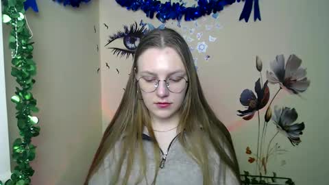 Snapshot of raspberry0101 chatting on 02.16.25 raspberry0101 online show from 02.16.25