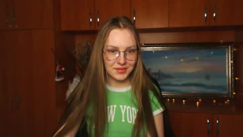 Snapshot of raspberry0101 chatting on 02.25.25 raspberry0101 online show from 02.25.25