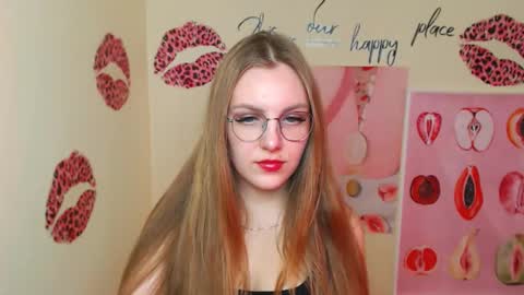 Snapshot of raspberry0101 chatting on 09.10.25 raspberry0101 online show from 09.10.25